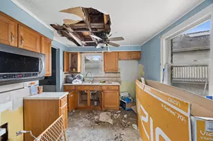 180 E 16th St, Chicago Heights, IL 60411 - Photo 5