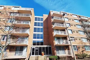 2211 S Stewart Ave, Lombard, IL 60148 - Photo 1