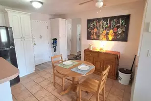 2211 S Stewart Ave, Lombard, IL 60148 - Photo 7