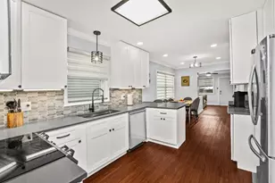 6345 W Warwick Ave, Chicago, IL 60634 - Photo 5