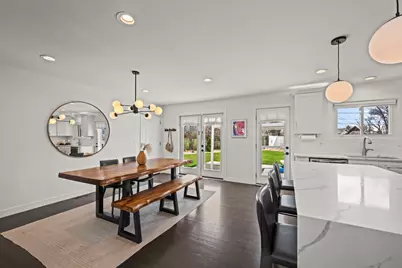 671 Hazel Court, Roselle, IL 60172 - Photo 11