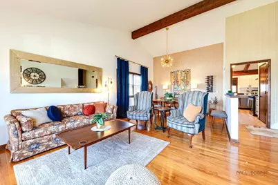 2042 S Goebbert Road, Arlington Heights, IL 60005 - Photo 17