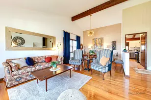 2042 S Goebbert Rd, Arlington Heights, IL 60005 - Photo 17