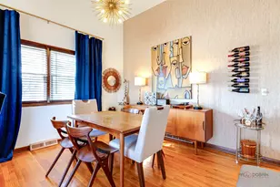 2042 S Goebbert Rd, Arlington Heights, IL 60005 - Photo 19