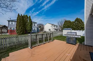 176 Jefferson Ln, Streamwood, IL 60107 - Photo 27