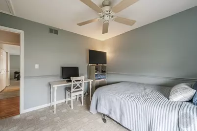 176 Jefferson Lane, Streamwood, IL 60107 - Photo 23