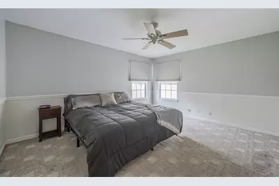 176 Jefferson Lane, Streamwood, IL 60107 - Photo 19