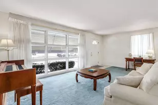 413 N Ridgeland Ave, Elmhurst, IL 60126 - Photo 5