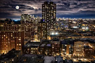 655 W Irving Park Rd, Chicago, IL 60613 - Photo 27