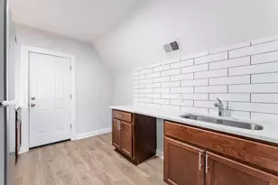 6337 W Patterson Ave, Chicago, IL 60634 - Photo 3