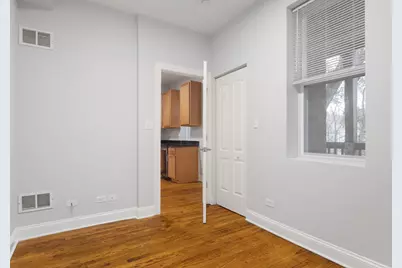 2009 W Jarvis Avenue #3, Chicago, IL 60645 - Photo 7