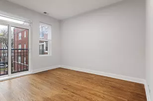 2009 W Jarvis Ave, Chicago, IL 60645 - Photo 3