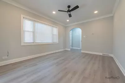 6259 W Peterson Avenue, Chicago, IL 60646 - Photo 23