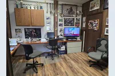 [Address not provided], Sandwich, IL 60548 - Photo 9