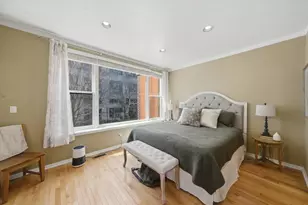 945 N Kingsbury St, Chicago, IL 60610 - Photo 11