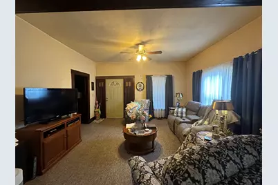 410 S Walnut Street, Sesser, IL 62884 - Photo 11