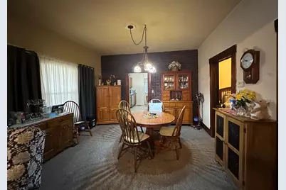 410 S Walnut Street, Sesser, IL 62884 - Photo 9