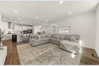 2534 Leander Court, Woodridge, IL 60517 - Photo 11