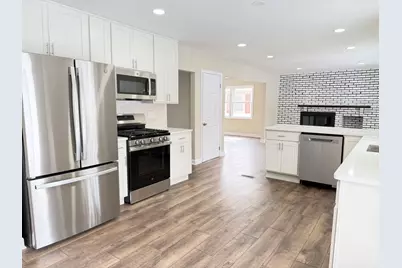 711 Woodhollow Lane, Buffalo Grove, IL 60089 - Photo 5