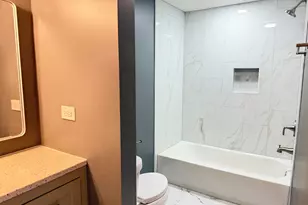 711 Woodhollow Ln, Buffalo Grove, IL 60089 - Photo 27