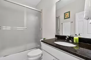 429 Fairway Ln, Sycamore, IL 60178 - Photo 19