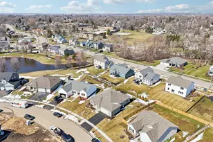 429 Fairway Ln, Sycamore, IL 60178 - Photo 37