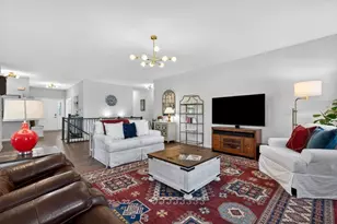 429 Fairway Ln, Sycamore, IL 60178 - Photo 3