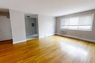 828 Seward St, Evanston, IL 60202 - Photo 3