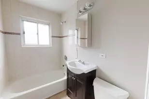 828 Seward St, Evanston, IL 60202 - Photo 9