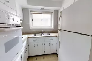 828 Seward St, Evanston, IL 60202 - Photo 5