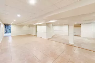 6240 Sleepy Hollow Ln, Lisle, IL 60532 - Photo 51