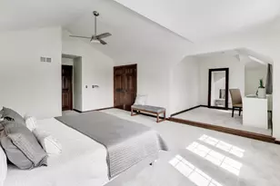 6240 Sleepy Hollow Ln, Lisle, IL 60532 - Photo 33