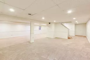 6240 Sleepy Hollow Ln, Lisle, IL 60532 - Photo 49