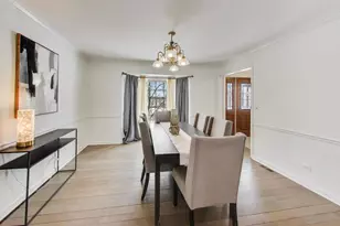 6240 Sleepy Hollow Ln, Lisle, IL 60532 - Photo 9