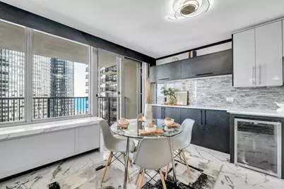 400 E Randolph Street #2225, Chicago, IL 60601 - Photo 9