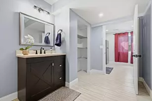 2884 Benson Ln, Normal, IL 61761 - Photo 9