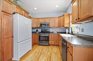 2884 Benson Ln, Normal, IL 61761 - Photo 5