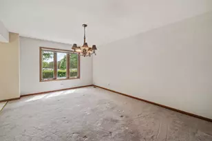 1775 Lakeview Dr, Wheeling, IL 60090 - Photo 5