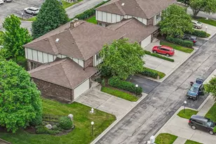 1775 Lakeview Dr, Wheeling, IL 60090 - Photo 21