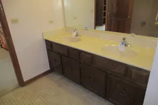 596 Windham Ln, Naperville, IL 60563 - Photo 17