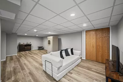 [Address not provided], Arlington Heights, IL 60005 - Photo 19