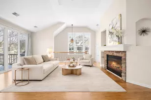 360 Promontory Ln, Wauconda, IL 60084 - Photo 5