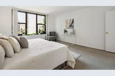 3150 N Lake Shore Drive #8E, Chicago, IL 60657 - Photo 9