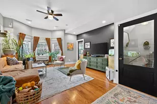 3115 N Oakley Ave, Chicago, IL 60618 - Photo 3