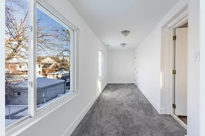 2038 E 73rd Street, Chicago, IL 60649 - Photo 15