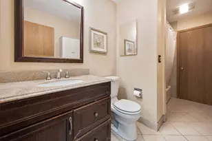 273 Doral Ct, Elk Grove Village, IL 60007 - Photo 11