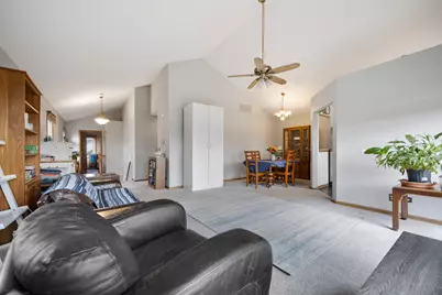 273 Doral Court #A, Elk Grove Village, IL 60007 - Photo 5