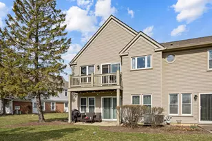 273 Doral Ct, Elk Grove Village, IL 60007 - Photo 13