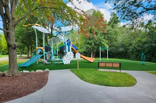 55 Willow Rd, Wheeling, IL 60090 - Photo 27