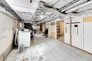 5907 N Rockwell St, Chicago, IL 60659 - Photo 41